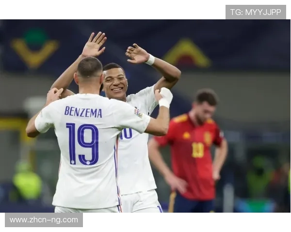 恩里克确认李刚仁伤愈回归，增强球队阵容深度