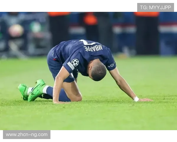 多特蒙德锁定未来：1200万欧元签下17岁克鲁塞罗左闸普拉特斯